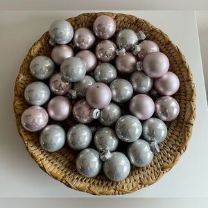 Holiday Ornament Set